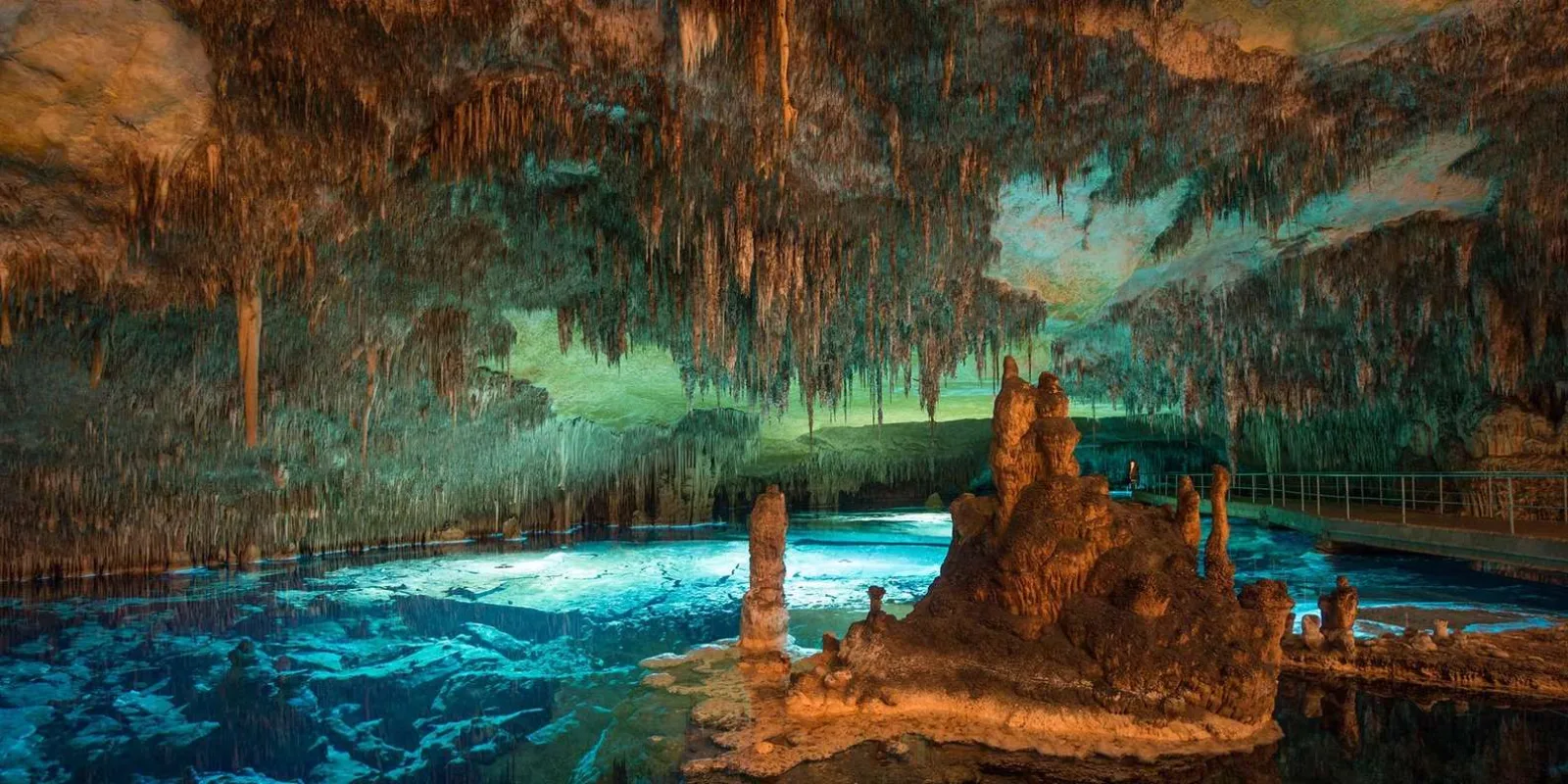Mallorca: Drach and Hams Caves, and Porto Cristo Day Tour